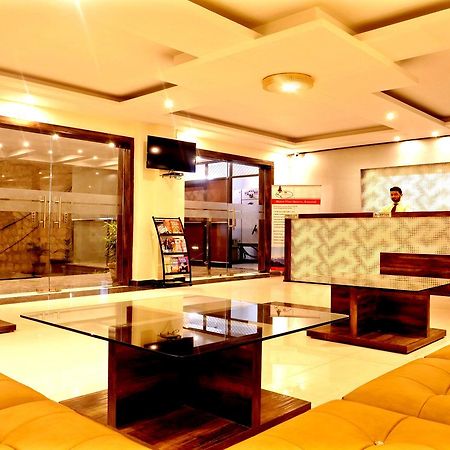 Hotel Trance Ganga Tapovan Zewnętrze zdjęcie