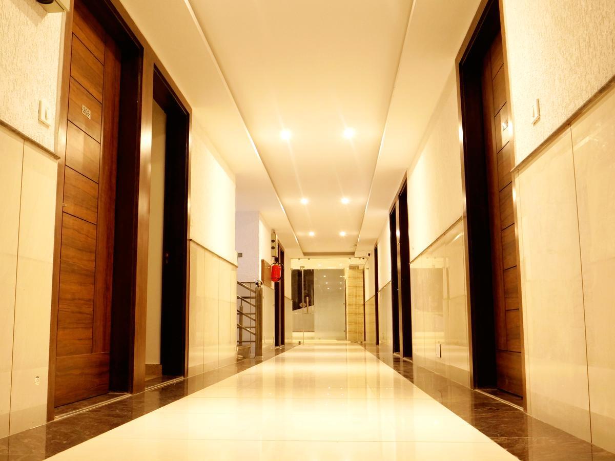 Hotel Trance Ganga Tapovan Zewnętrze zdjęcie